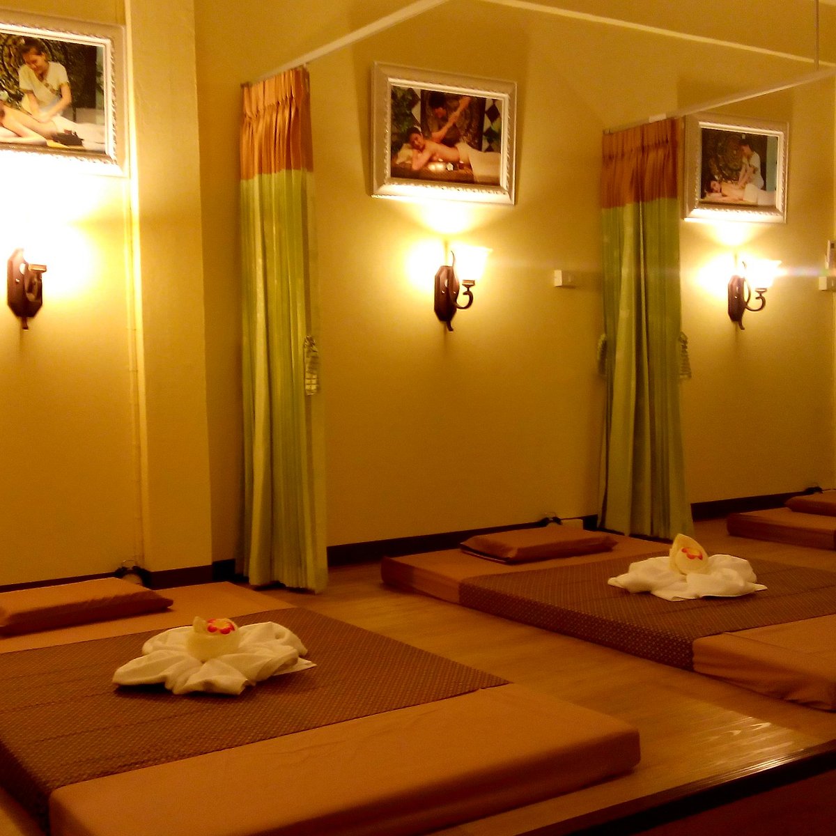 Silk Touch Thai Massage & Spa